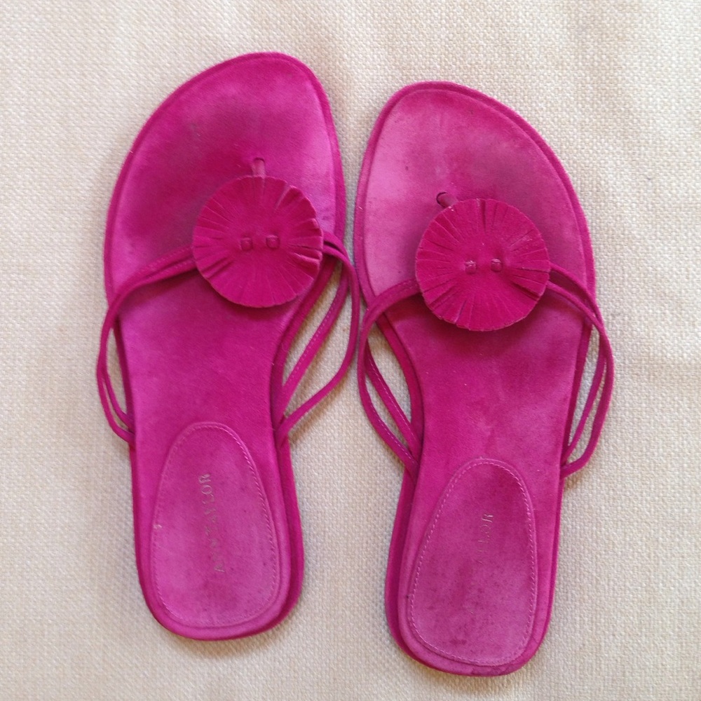 Ann Taylor Pink Suede Fringe Circle Toe-Strap Sandals